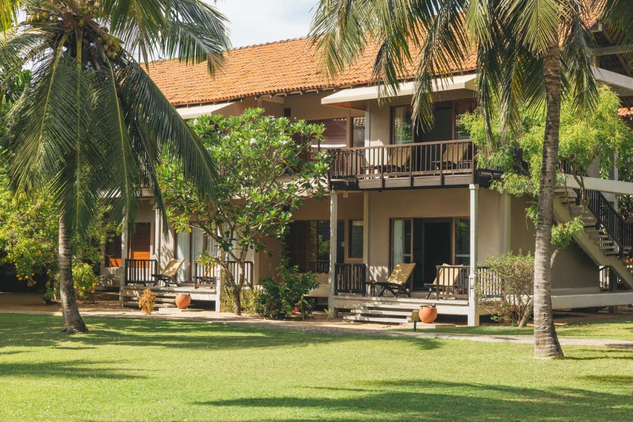 Uga Bay Hotell Passikudah Exteriör bild