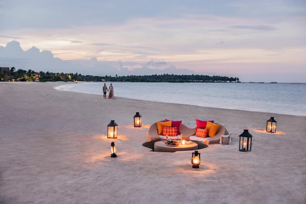 Uga Bay Hotell Passikudah Exteriör bild