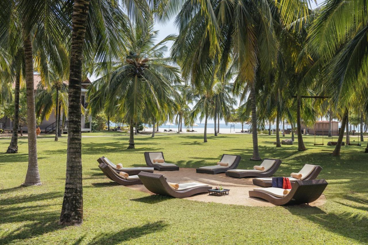 Uga Bay Hotell Passikudah Exteriör bild